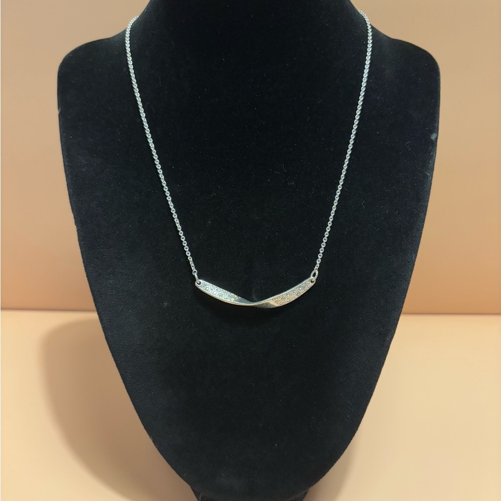 🌻Avon Silver Tone Twisted Curved Rhinestone Bar Necklace 15”+3”